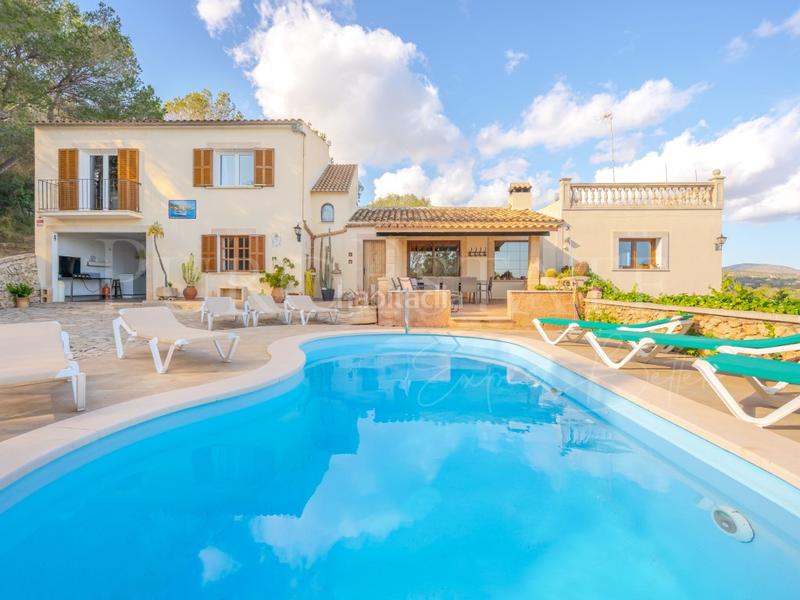 Foto 3ffb9583-ec9b-47b3-8a5d-d5ed5a7fd986. Haus mit parking pool in Manacor centre Manacor