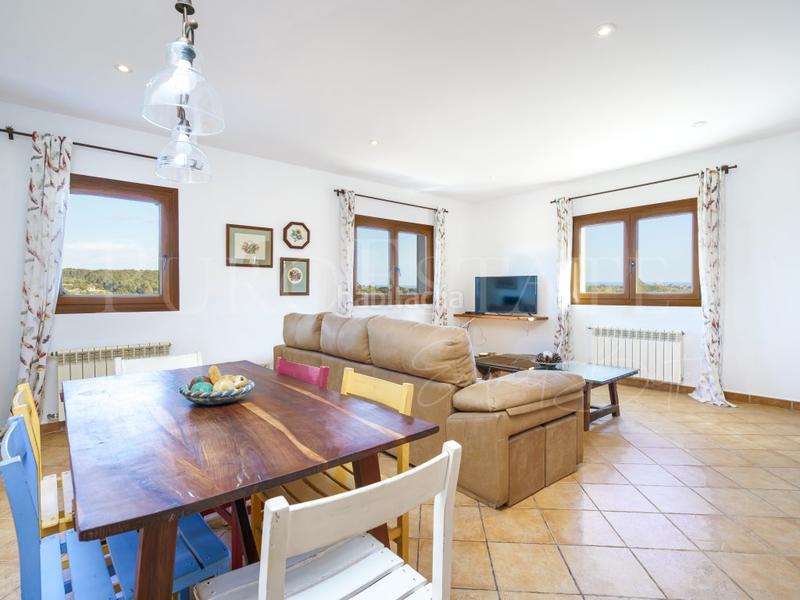 Foto 96ece7b5-7447-430b-a5ba-cff23cd76761. Haus mit parking pool in Manacor centre Manacor