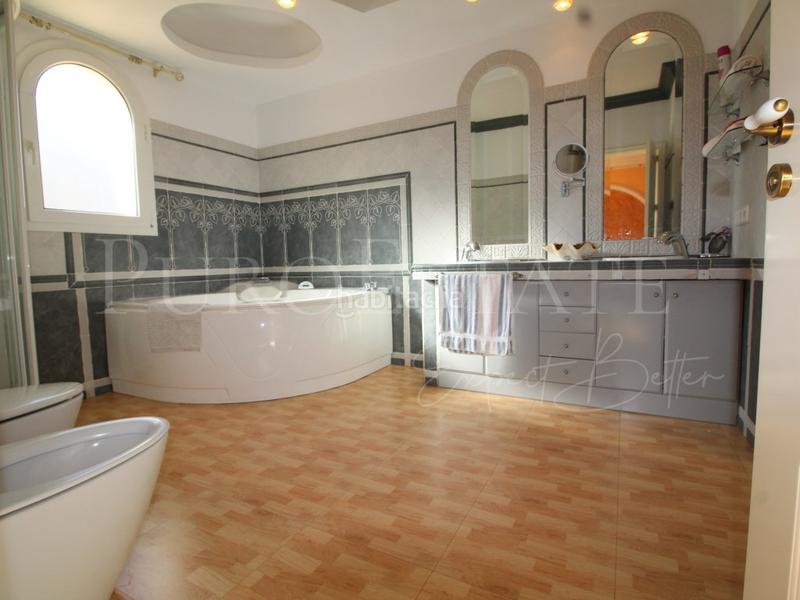 Foto 6c178ad0-6cbf-4736-9b38-b0d3b628445f. Chalet mansión en venta, Palmanova, calvia, mallorca inmobiliaria puro estate. en Calvià