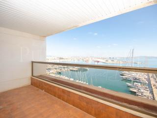 Penthouse in El Terreno. Ático de 4 dormitorios con enorme terraza y 3 plazas de garaje e