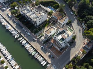 Appartement à Carretera de les coves 1. En venta en portocristo  mallorca  edificio con múltiples posibi