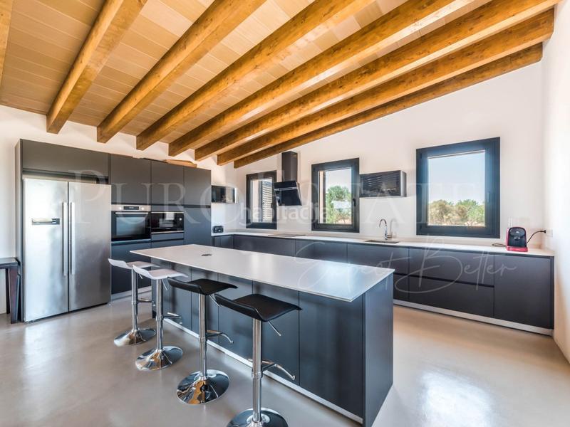 Foto 147f5ad9-4b13-4a60-9c6b-b616410e1732. Haus mit heizung parking pool in Zona Rústica - Interior Campos