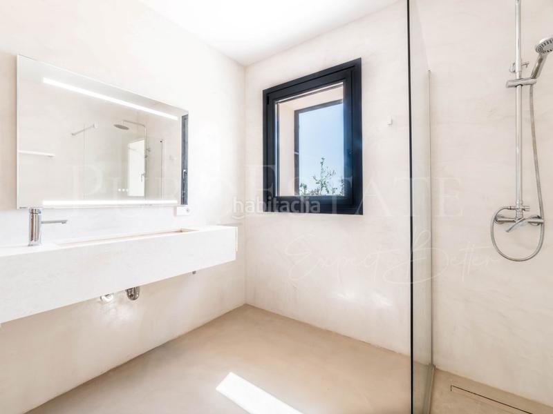 Foto 80672a54-b8e3-4ebd-a25f-add77e6ca2aa. Haus mit heizung parking pool in Zona Rústica - Interior Campos