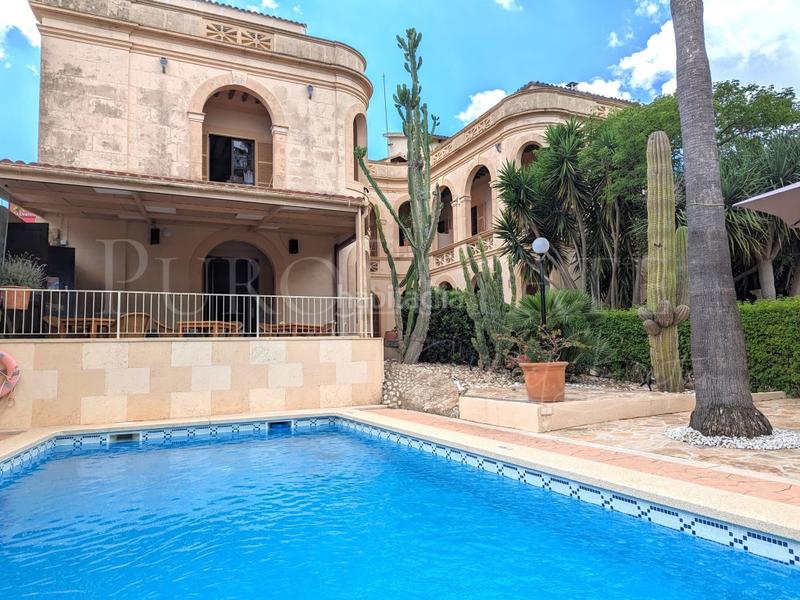 Foto ca8c5dd2-9034-45c8-914e-3ce2e4a17796. Edificio in Artà poble Artà