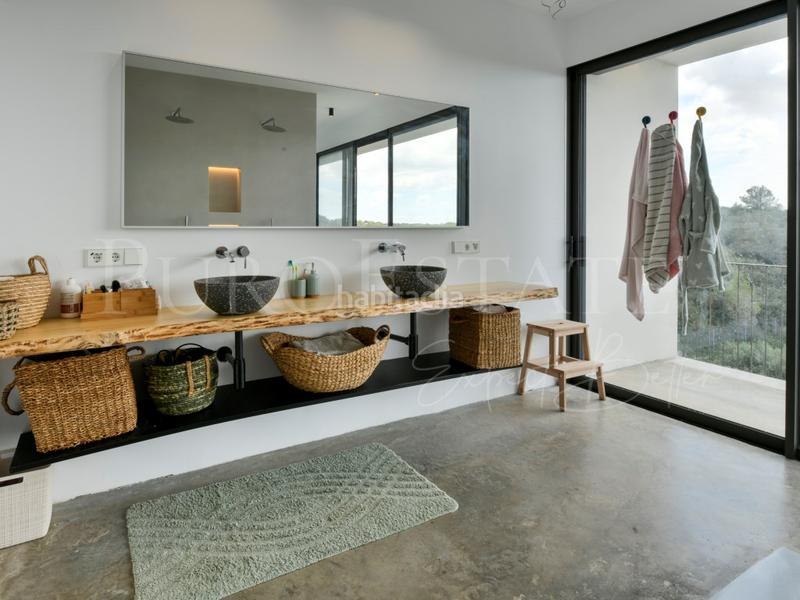 Foto 07bbe3bb-6d32-4cca-b95e-202bffebde26. Chalet con piscina in Son Gual Palma de Mallorca