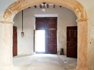 Édifice à Manacor Centre. Gran edificio en venta en pleno centro de manacor con inmobiliar