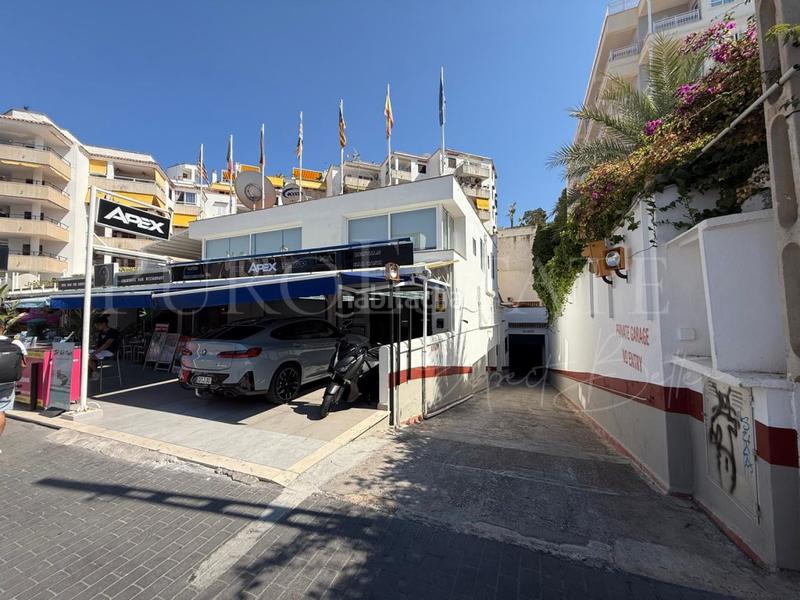 Foto 75acd713-d208-45b0-b486-52d3ccf34bf1. Alquiler local comercial traspaso de local comercial reformado con licencias a pie de calle en Santa Ponça. en Calvià