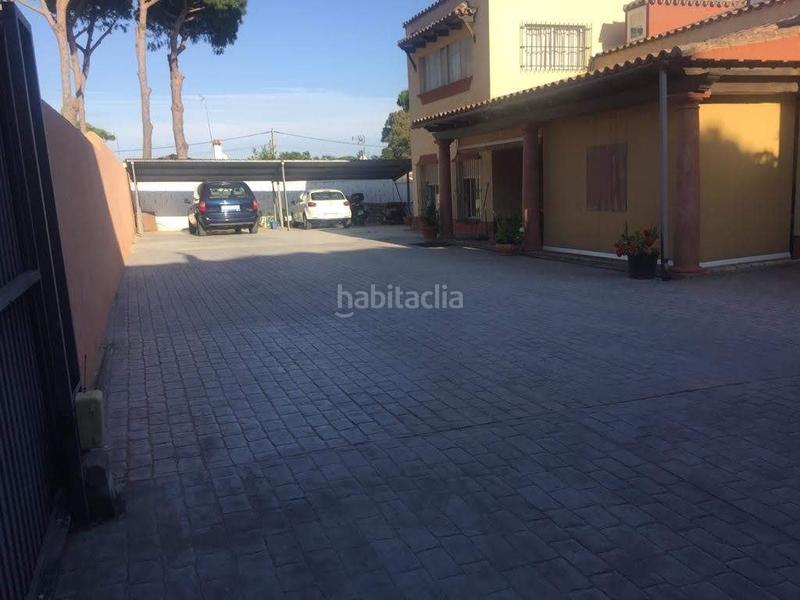 Foto 6e8a59f6-bcbb-4a53-bc92-15d83c8d1311. Xalet amb aparcament a Las Lagunas - Campano Chiclana de la Frontera