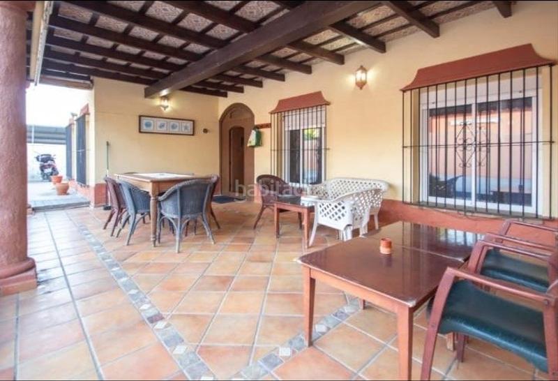 Foto cd862230-aa7f-484a-b613-5904f0691112. Xalet amb aparcament a Las Lagunas - Campano Chiclana de la Frontera