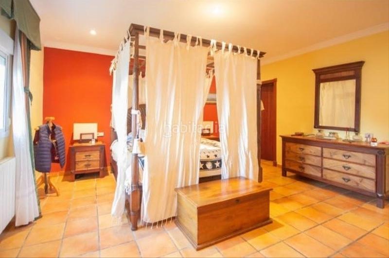 Foto fdba38f2-4cdb-4753-85b6-774fc30944d8. Xalet amb aparcament a Las Lagunas - Campano Chiclana de la Frontera