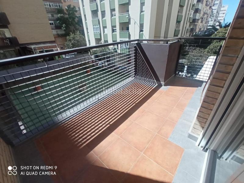 Foto 066c4481-c5de-48a7-abfd-4e07d60b89f3. Appartamento in Paseo Marítimo - San José - La Laguna Cádiz