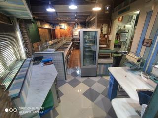 Alquiler Local Comercial en Parque Atlántico - Ronda este. Se traspasa negocio de panaderiapasteleria.
