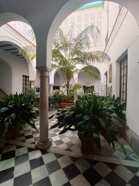 Foto faaa517d-78b9-4a0f-85ca-4fe13a8ca592. Casa in Centro Jerez de la Frontera