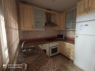 Lloguer Apartament a Sancti Pietri. Apartamento en alquiler tempo0rada escolar en la barrosa