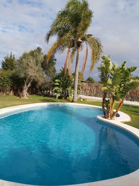 Foto b1e5fa62-2db4-4292-88db-6f68901dee58. Xalet amb piscina a Villanueva Golf Puerto Real