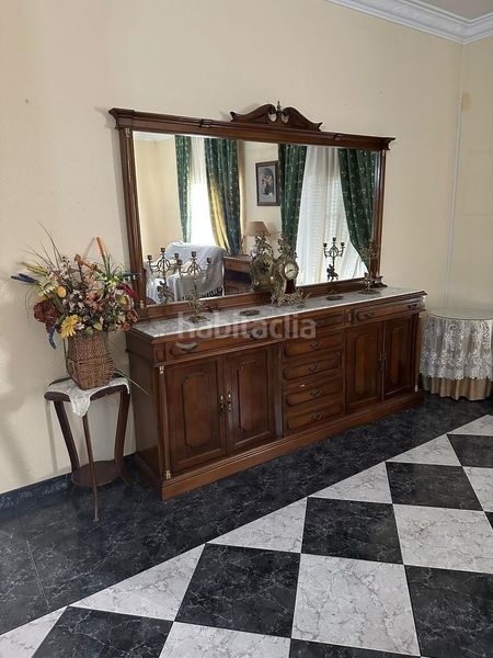 Foto 033a46c6-716a-44e8-8548-b13ac55a7919. Casa amb aparcament a Núcleo urbano Chiclana de la Frontera