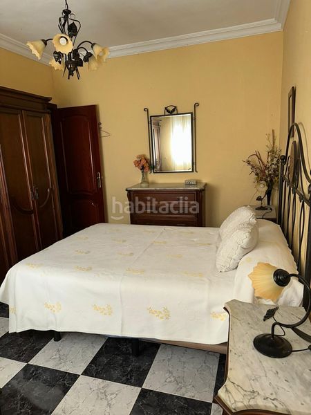 Foto 429b435f-5939-4738-8af9-ab4fb0a35f49. Casa amb aparcament a Núcleo urbano Chiclana de la Frontera