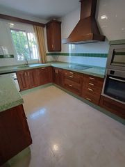 Casa adossada a Puertas del sur - Guadabajaque