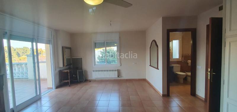 Foto f60536f3-00ab-4cf4-aa96-3d68b6583a7f. Haus mit heizung parking pool in Pallaresos (Els)