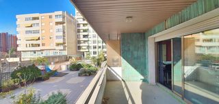 Oficina a Nou Eixample Nord. Oficina en venta en avda. lluis companys, 4 dormitorios.