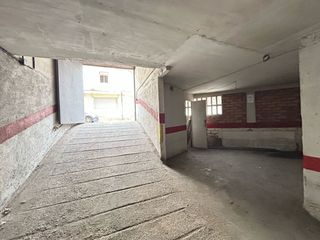 Aparcament cotxe a Torreforta. Garaje en venta en torreforta.