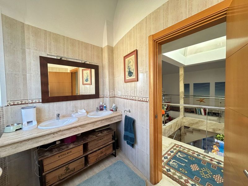 Foto 04adef75-6ded-467f-8d9b-0122216546bf. Casa amb calefacció aparcament piscina a Quatre Camins Cambrils