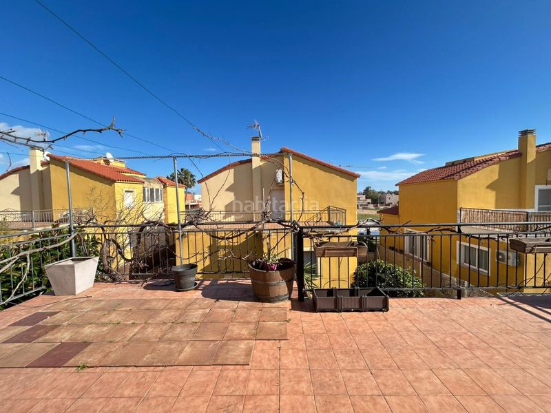 Foto 617b3242-3433-4999-a7d4-a3a61652e721. Casa amb calefacció aparcament piscina a Quatre Camins Cambrils