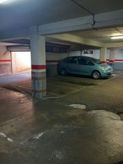 Aparcament cotxe a Nou Eixample Nord