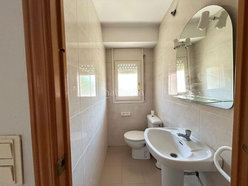 Foto b6b1d266-ee42-4b33-a2e0-e784c3d3c224. Lloguer local comercial a Catllar (El)