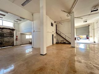 Rent Business premise in Catllar (El). Local com. en alquiler en constanti, 1 despacho.