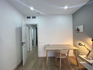 Alquiler Piso en Eixample. Habitación en alquiler en avda. catalunya, 1 dormitorio.