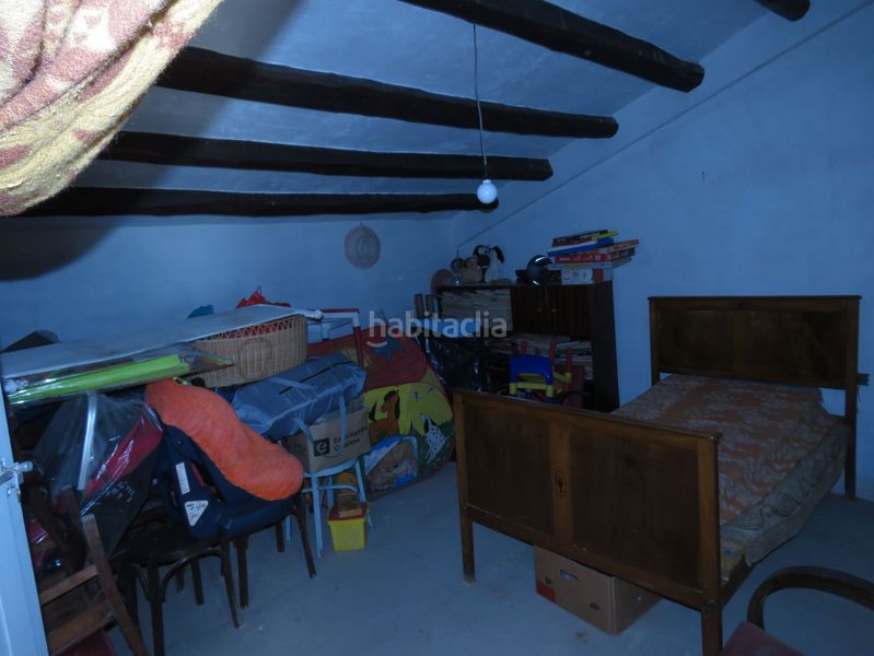 Foto 1965bbc4-738f-43a9-8949-60ea6b111da7. Casa amb calefacció a Alcover