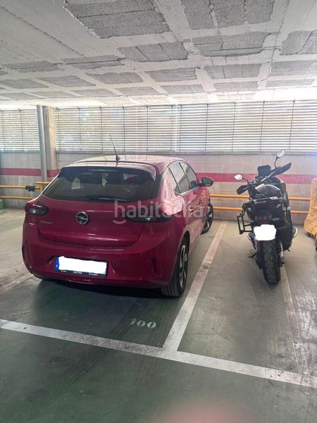 Foto 1f6e1840-76bd-44e9-a3d2-cdace5e37046. Aparcament cotxe a Sarrià Barcelona