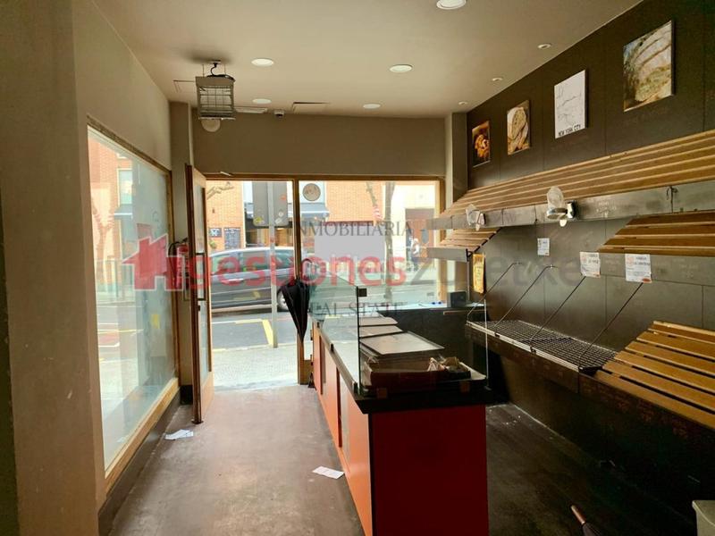 Foto b6c17ada-94a7-47d8-8153-54139913e21f. Rent business premise in Zabalburu Bilbao