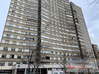 Pis  N/a. Venta de piso con garaje en la casilla