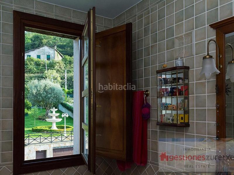 Foto 2049c0ab-ab5e-49c9-aeb9-a9fb9dc1e31e. Chalet avec parking dans La Peña Bilbao