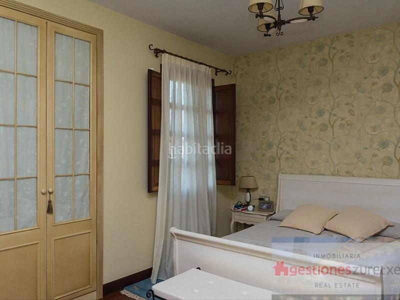 Foto 46da341c-3771-449a-9f6f-8ba80d52f39c. Chalet avec parking dans La Peña Bilbao