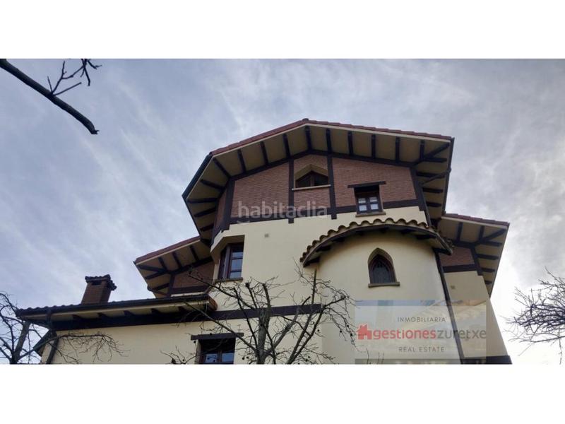 Foto 4e4790e6-696c-4867-a702-2e749eb2671f. Chalet avec parking dans La Peña Bilbao