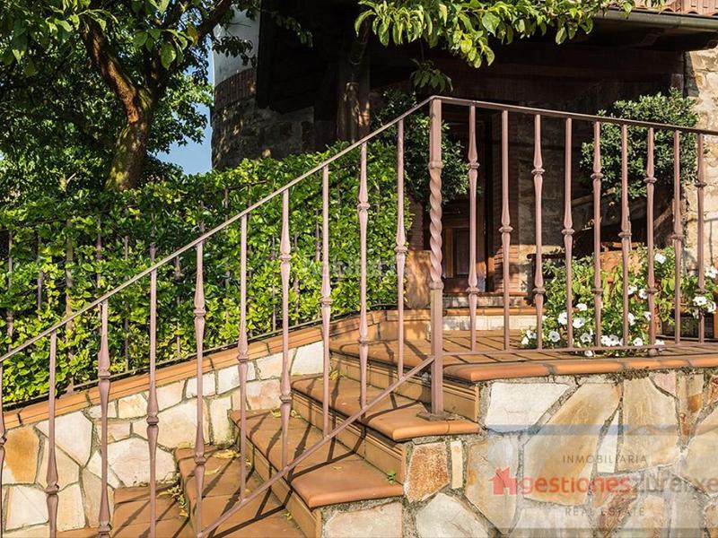 Foto 7fddbda8-8c3a-441d-af0b-8e32f8eda515. Chalet avec parking dans La Peña Bilbao