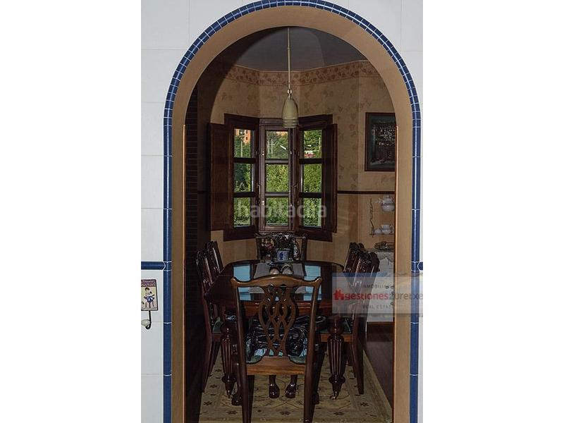 Foto c721072a-025c-48ab-ae9f-e614d62c8b03. Chalet avec parking dans La Peña Bilbao