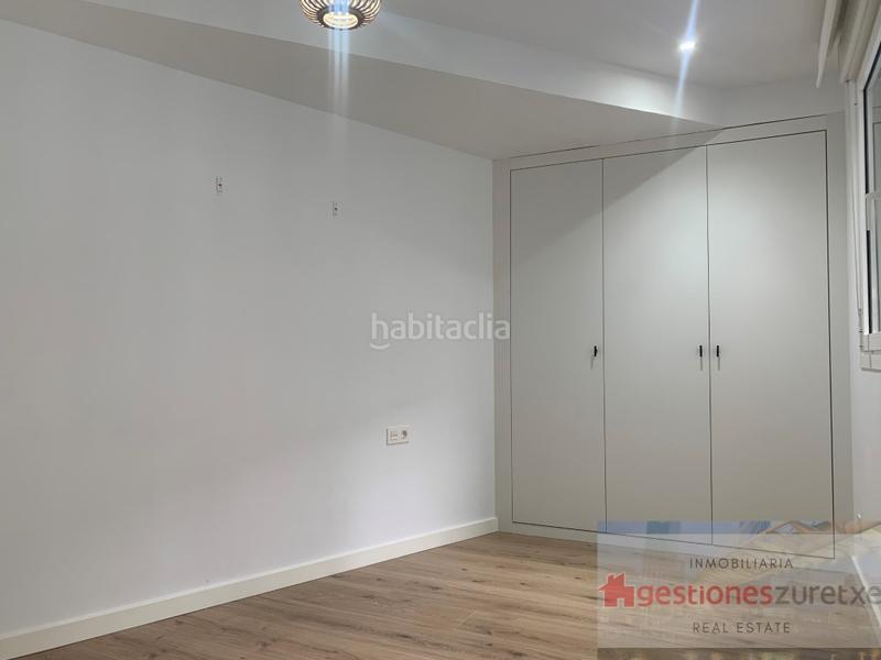 Foto f9eefae9-6b58-46e9-81ea-9423133edc29. Alquiler piso alquiler de piso con garaje en general eguia en Bilbao