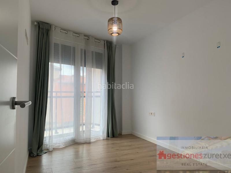 Foto 598ad68e-9c57-4682-b5be-c860e18ed578. Location appartement avec parking dans Basurtu Bilbao