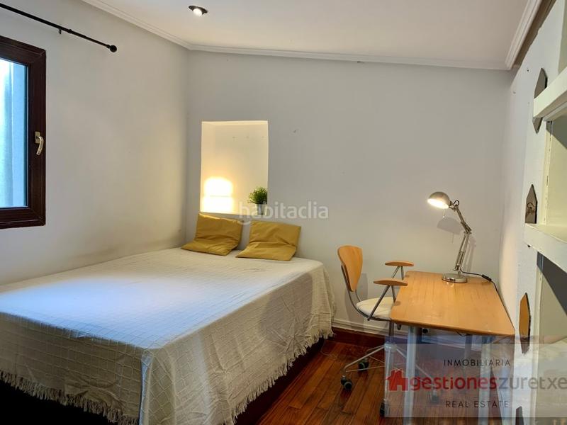 Foto 081e3f63-63ba-42d2-908a-cb30b190c04a. Flat with parking in Zabalburu Bilbao