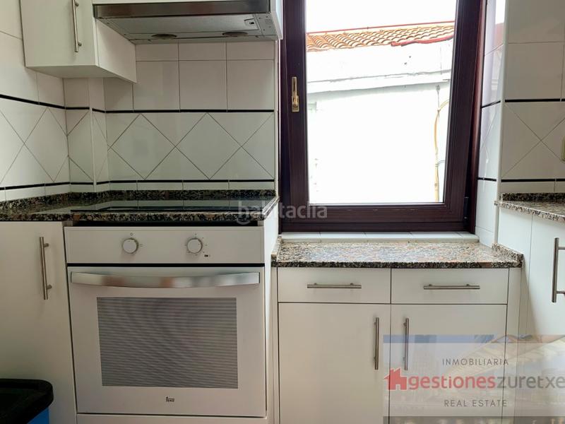 Foto 381f63b5-71f3-4c55-b022-06b668c129a6. Flat with parking in Zabalburu Bilbao