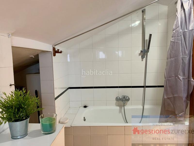 Foto af873f8f-064d-4b15-b81d-79a0299053b7. Flat with parking in Zabalburu Bilbao