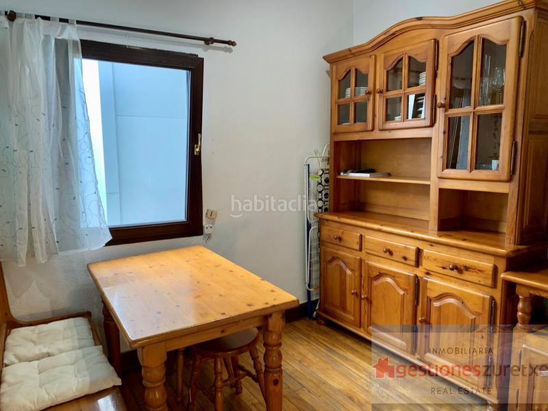 Foto dad8a07a-0a87-44bb-a513-b17be0d462b9. Flat with parking in Zabalburu Bilbao