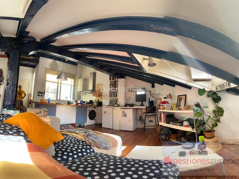 Foto d1d7ce41-a5b2-40a3-b31d-fce7d3cfc0a1. Piso venta ático con garaje y trastero en Olabeaga en Bilbao