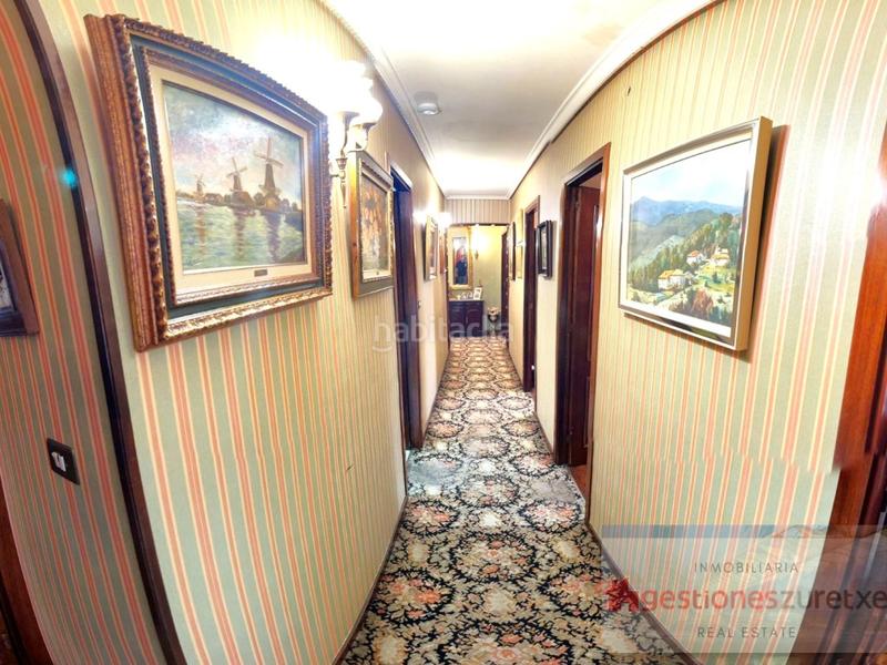 Foto 3a21cead-e804-48be-ae04-c4c8672d812e. Appartamento con parcheggio in San Pedro de Deusto - La Ribera Bilbao