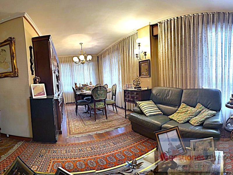 Foto 9b5397f3-1b43-4f52-b703-6ed5970f95e1. Appartamento con parcheggio in San Pedro de Deusto - La Ribera Bilbao