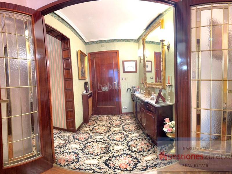 Foto a5ec54fa-a24f-4d2b-a5c1-8619dfc872b7. Appartamento con parcheggio in San Pedro de Deusto - La Ribera Bilbao